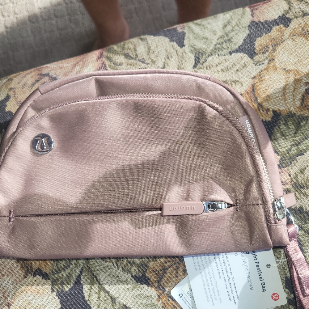 LULULEMON  All Night Festival Bag *Micro - Picture 2 of 6